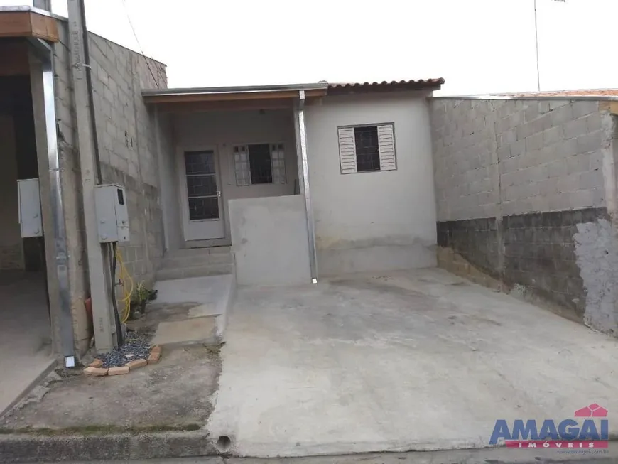 Foto 1 de Casa de Condomínio com 2 Quartos à venda, 66m² em Parque dos Principes, Jacareí