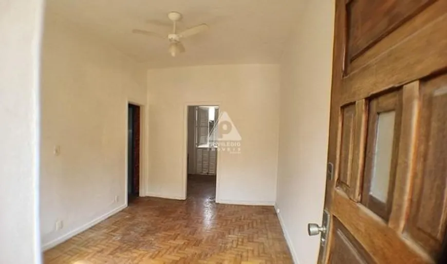 Foto 1 de Apartamento com 2 Quartos à venda, 48m² em Jardim Botânico, Rio de Janeiro