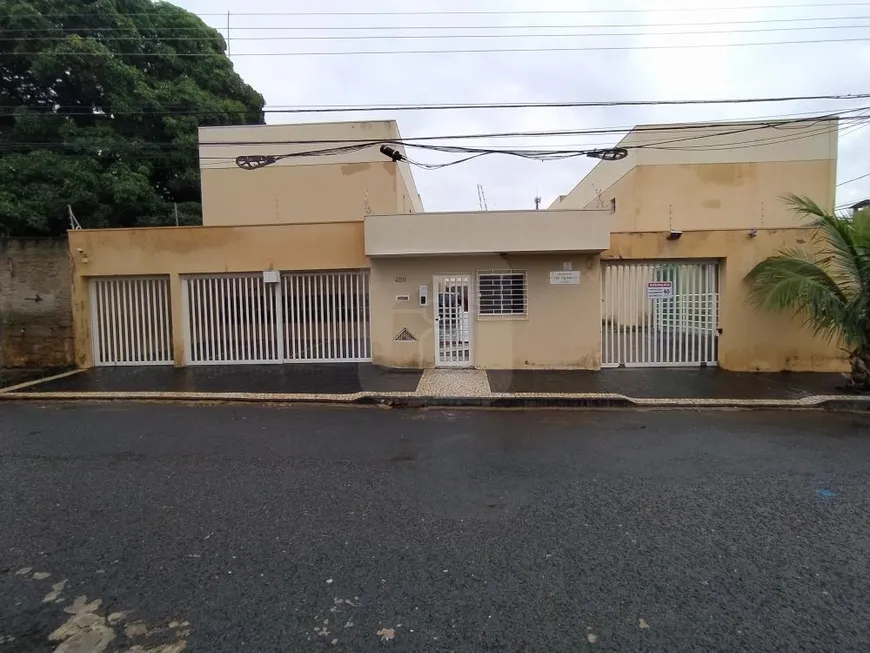 Foto 1 de Casa de Condomínio com 3 Quartos à venda, 80m² em Vigilato Pereira, Uberlândia
