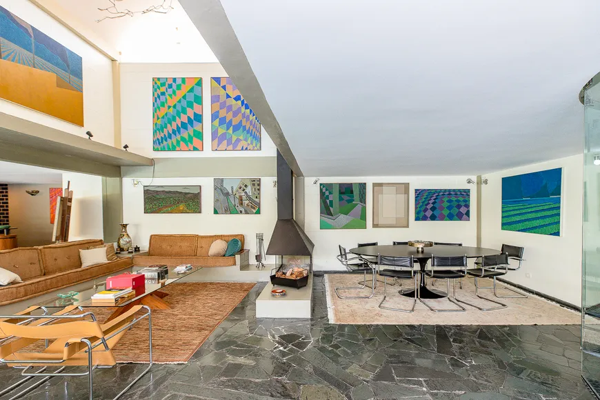 Foto 1 de Casa com 3 Quartos à venda, 600m² em Jardim Marajoara, São Paulo
