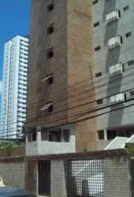 Foto 1 de Apartamento com 2 Quartos à venda, 79m² em Casa Amarela, Recife