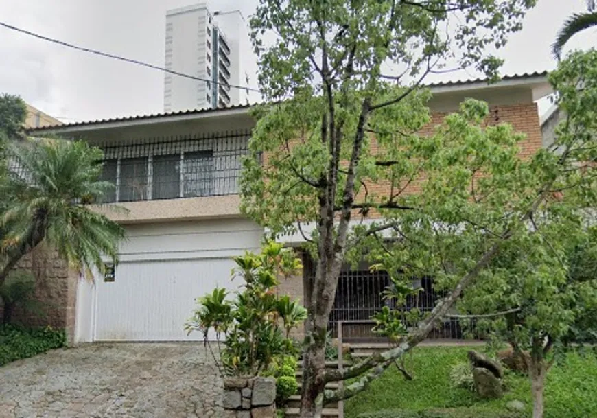 Foto 1 de Casa com 3 Quartos à venda, 1171m² em Rio Branco, Porto Alegre