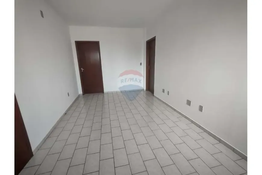 Foto 1 de Apartamento com 4 Quartos para alugar, 126m² em Centro, Botucatu