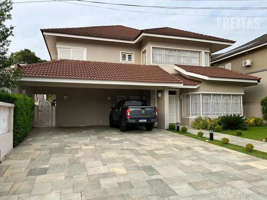 Foto 1 de Casa de Condomínio com 4 Quartos para venda ou aluguel, 600m² em Alphaville, Santana de Parnaíba