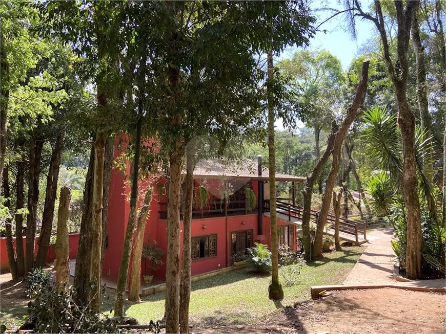 Foto 1 de Casa com 6 Quartos à venda, 397m² em Serra da Cantareira, Mairiporã