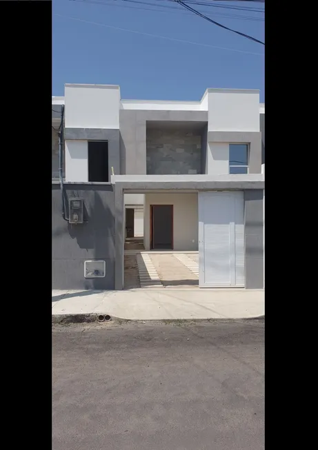 Foto 1 de Casa com 4 Quartos à venda, 145m² em Autódromo, Eusébio