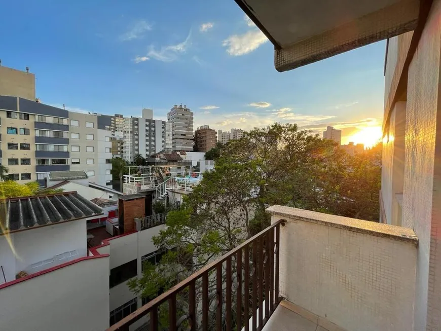 Foto 1 de Apartamento com 3 Quartos à venda, 122m² em São João, Porto Alegre