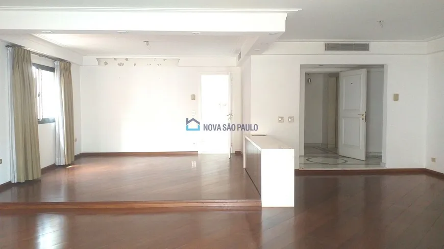 Foto 1 de Apartamento com 4 Quartos à venda, 300m² em Indianópolis, São Paulo