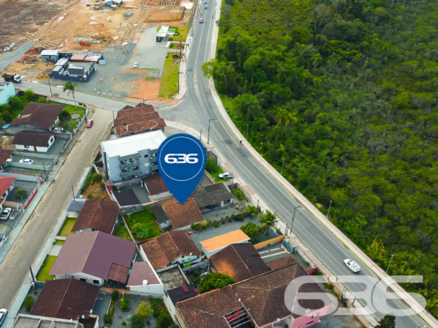 Foto 1 de Lote/Terreno à venda, 436m² em Espinheiros, Joinville