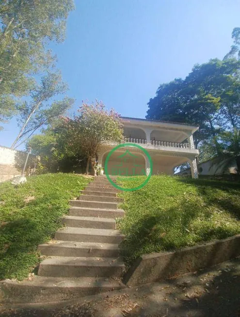 Foto 1 de Casa com 5 Quartos para venda ou aluguel, 480m² em Três Montanhas, Osasco