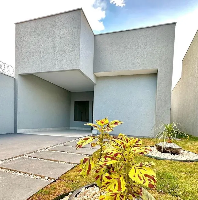 Foto 1 de Casa com 2 Quartos à venda, 180m² em Conceição, Feira de Santana