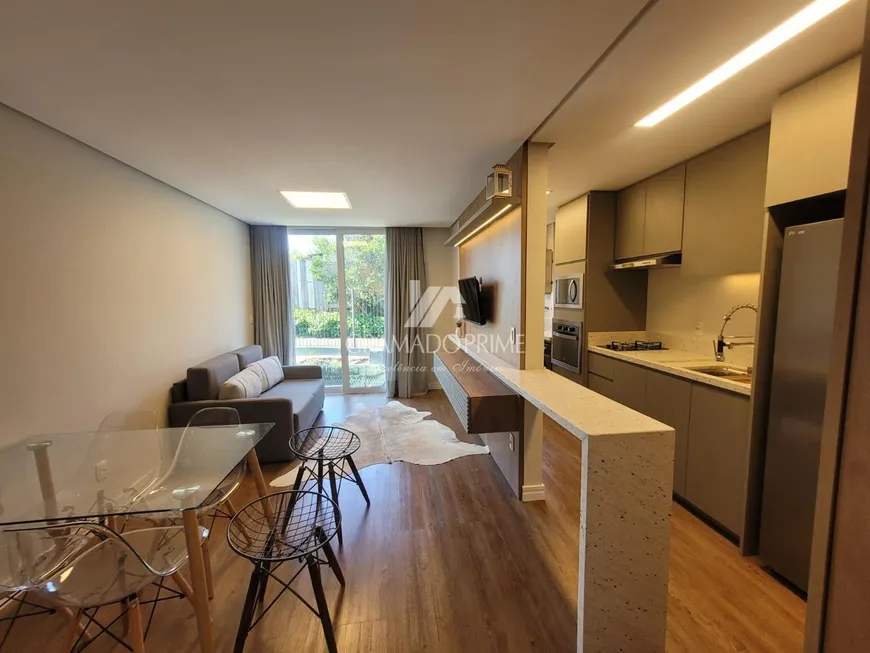 Foto 1 de Apartamento com 1 Quarto à venda, 58m² em Floresta, Gramado