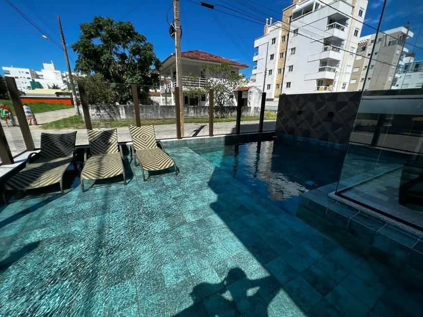 Foto 1 de Apartamento com 3 Quartos à venda, 82m² em Praia De Palmas, Governador Celso Ramos