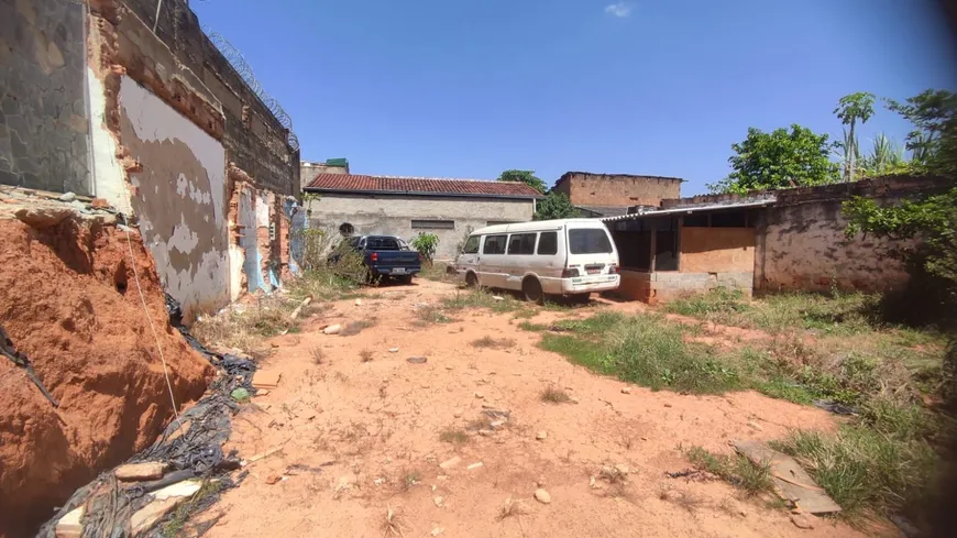 Foto 1 de Lote/Terreno à venda, 360m² em Novo Glória, Belo Horizonte