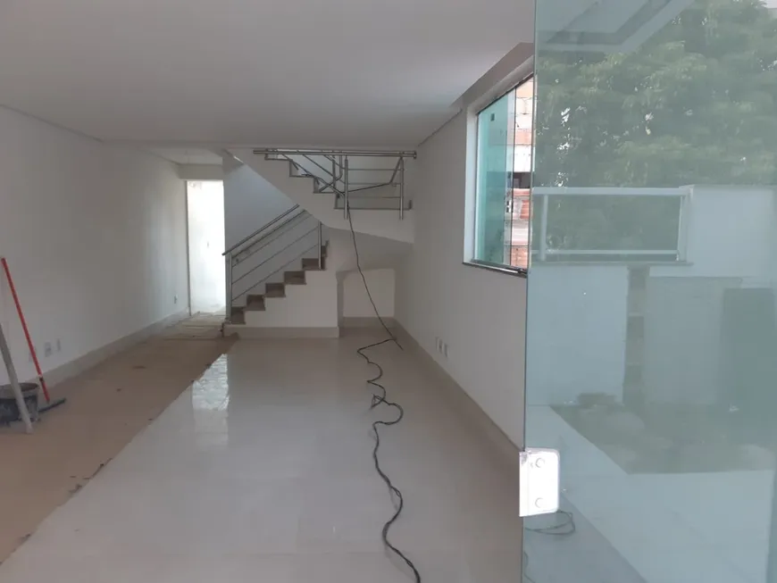 Foto 1 de Cobertura com 3 Quartos à venda, 154m² em Castelo, Belo Horizonte