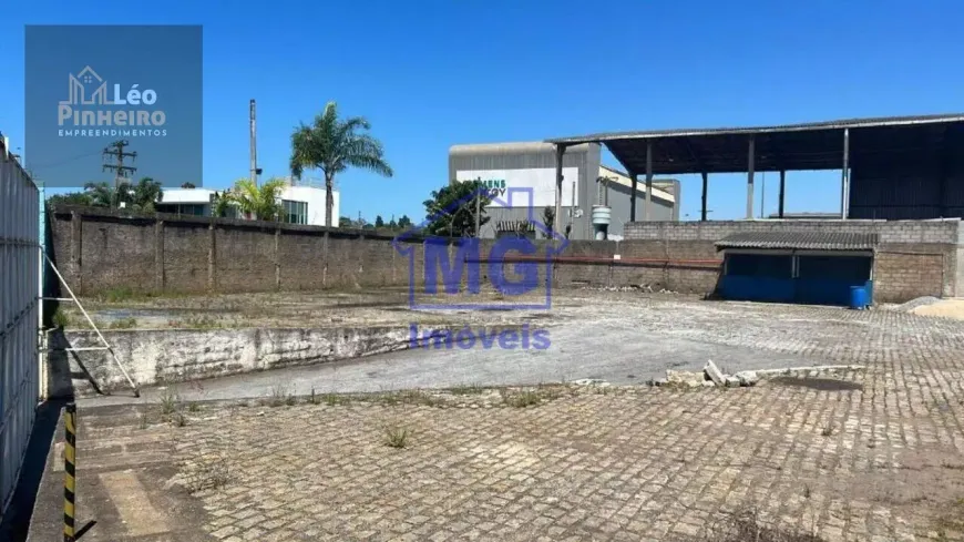 Foto 1 de Galpão/Depósito/Armazém para alugar, 1000m² em Granja dos Cavaleiros, Macaé