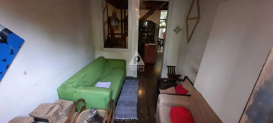 Foto 1 de Casa com 3 Quartos à venda, 200m² em Cosme Velho, Rio de Janeiro