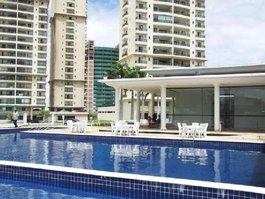 Foto 1 de Apartamento com 3 Quartos à venda, 123m² em Candelária, Natal