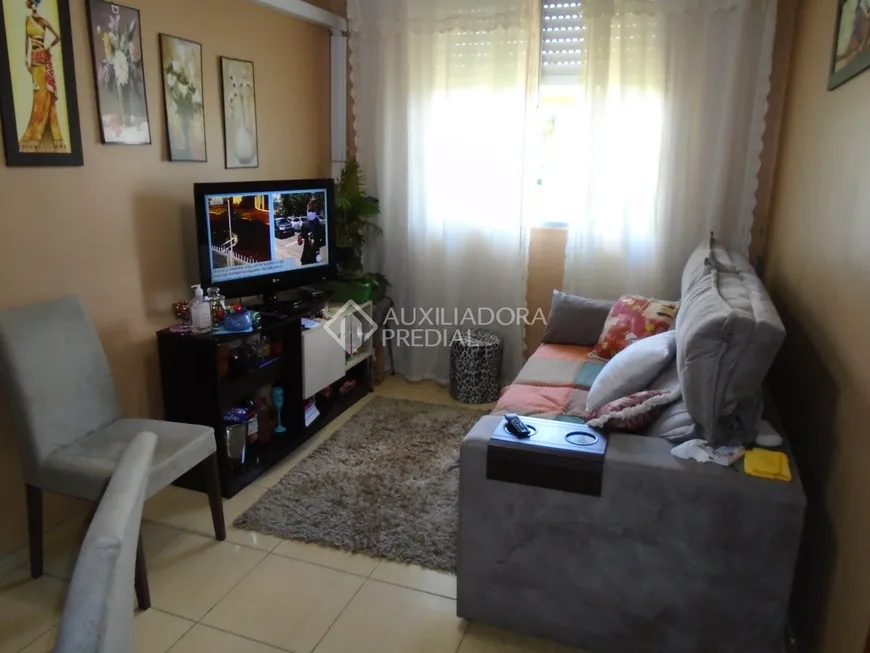 Foto 1 de Apartamento com 2 Quartos à venda, 50m² em Vila Nova, Porto Alegre