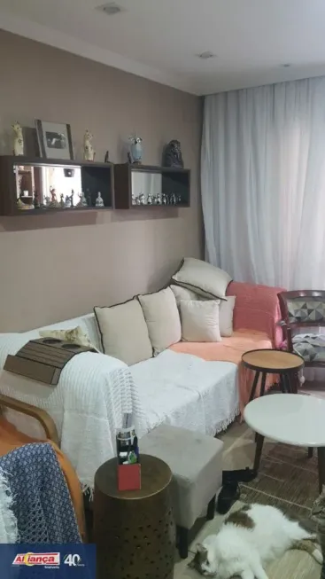 Foto 1 de Apartamento com 3 Quartos à venda, 76m² em Vila Camargos, Guarulhos