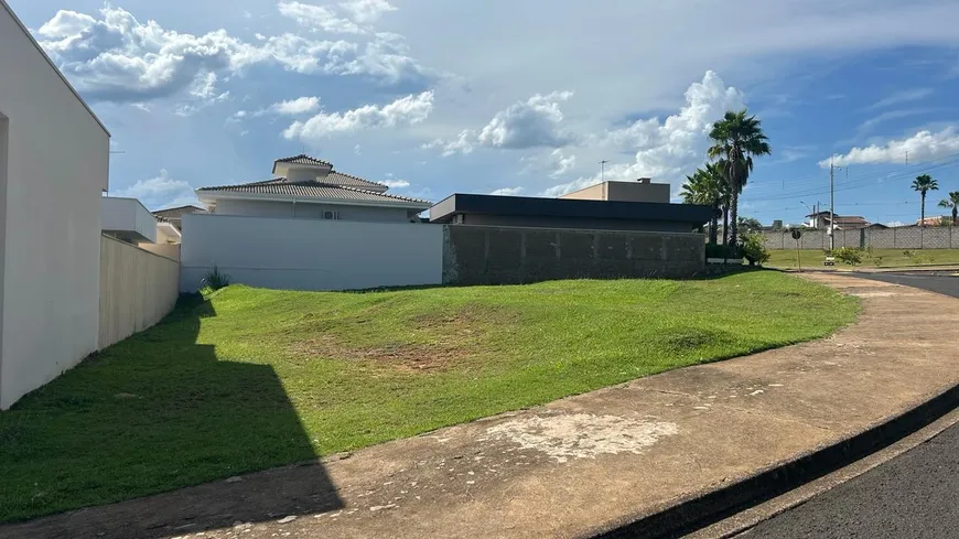 Foto 1 de Lote/Terreno à venda, 661m² em Parque Residencial Damha II, Presidente Prudente