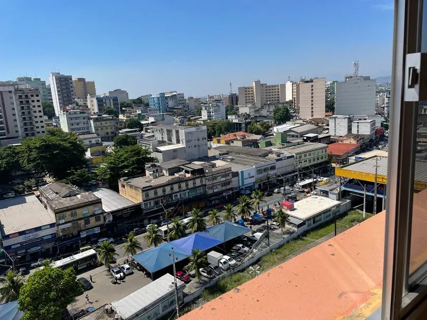 Foto 1 de Apartamento com 1 Quarto à venda, 45m² em Centro, Duque de Caxias