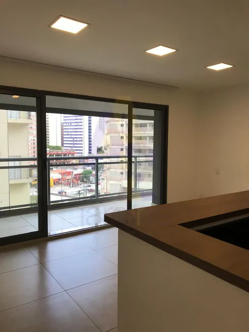 Foto 1 de Apartamento com 1 Quarto para alugar, 42m² em Vila Madalena, São Paulo
