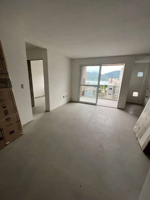 Foto 1 de Apartamento com 3 Quartos à venda, 75m² em Armacao Da Piedade, Governador Celso Ramos