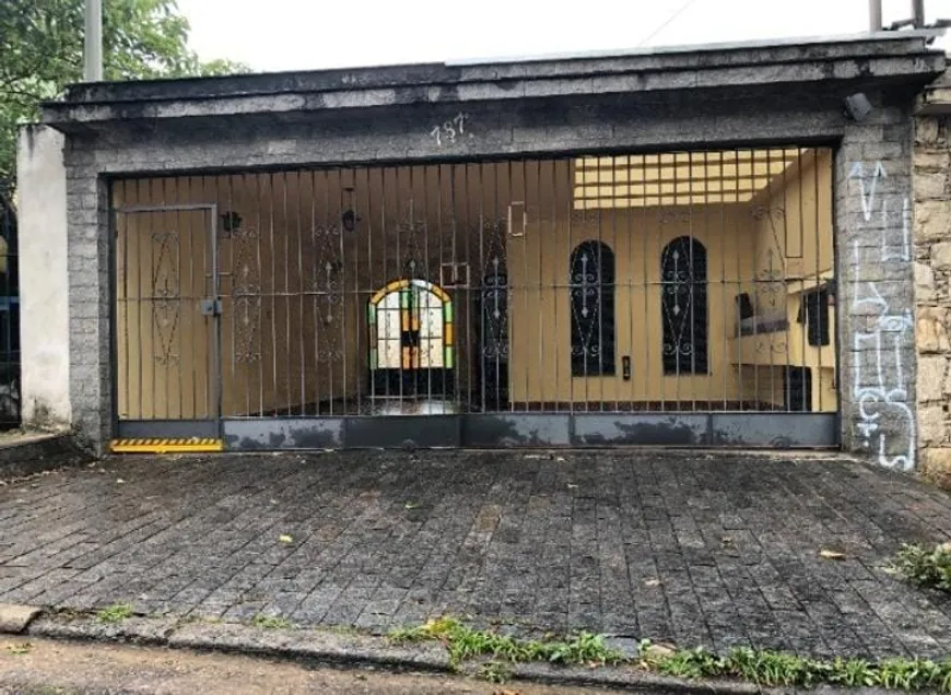 Foto 1 de Casa com 2 Quartos à venda, 190m² em Ipiranga, São Paulo