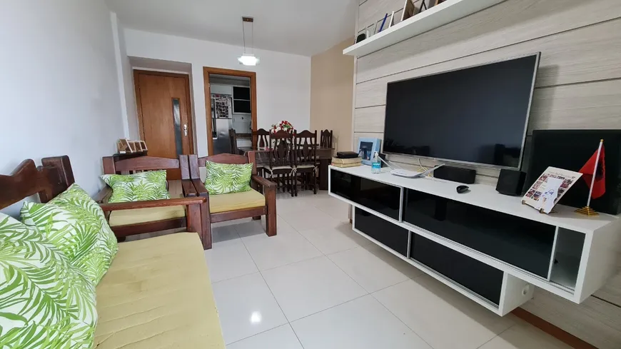 Foto 1 de Apartamento com 3 Quartos à venda, 74m² em Jardim Aeroporto, Lauro de Freitas