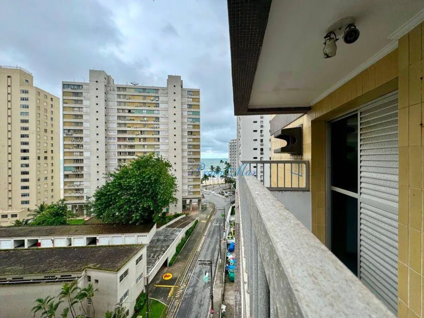 Foto 1 de Apartamento com 3 Quartos à venda, 117m² em Praia das Pitangueiras, Guarujá