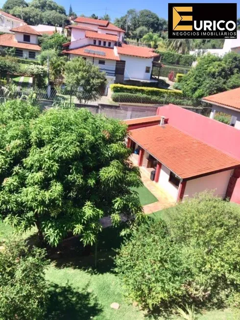 Foto 1 de Fazenda/Sítio com 4 Quartos à venda, 550m² em Vila Fontaine, Vinhedo