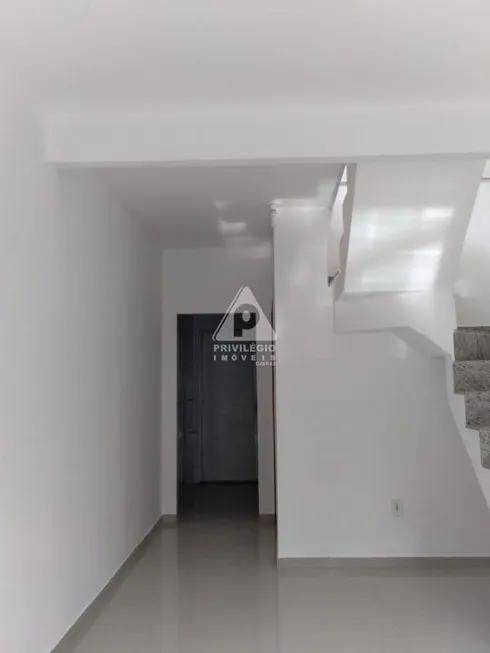 Foto 1 de Casa com 2 Quartos à venda, 100m² em Recreio Dos Bandeirantes, Rio de Janeiro