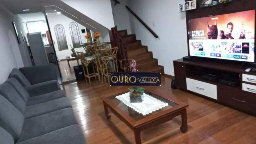 Foto 1 de Sobrado com 3 Quartos à venda, 175m² em Jardim Utinga, Santo André