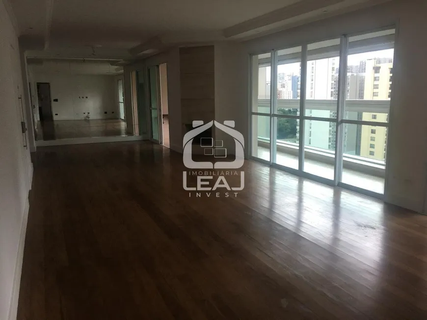 Foto 1 de Apartamento com 4 Quartos para venda ou aluguel, 193m² em Vila Suzana, São Paulo