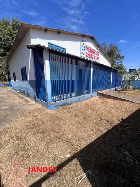 Foto 1 de Casa com 3 Quartos à venda, 1000m² em Setor Habitacional Fercal, Brasília