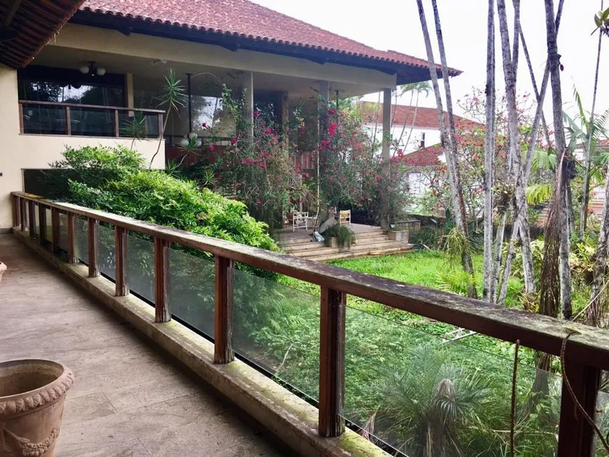 Foto 1 de Casa com 4 Quartos à venda, 1900m² em Jardim Botânico, Rio de Janeiro