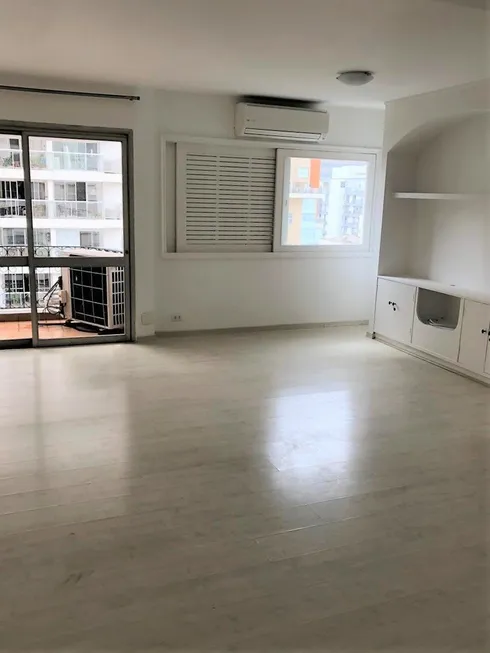 Foto 1 de Apartamento com 2 Quartos para alugar, 104m² em Jardim América, São Paulo