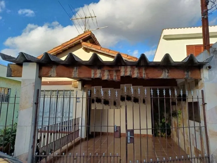 Foto 1 de Casa com 2 Quartos à venda, 180m² em Jardim Libano, São Paulo