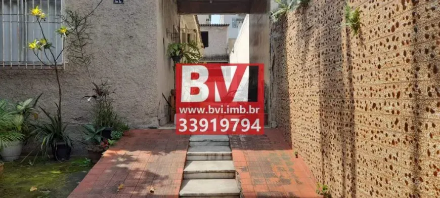 Foto 1 de Casa com 2 Quartos à venda, 320m² em Vila da Penha, Rio de Janeiro