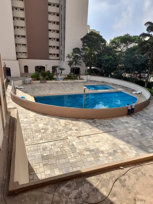 Foto 1 de Apartamento com 2 Quartos para alugar, 48m² em Vila das Mercês, São Paulo