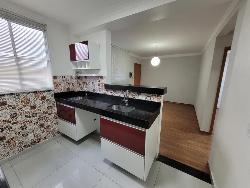 Foto 1 de Apartamento com 2 Quartos para alugar, 50m² em Califórnia, Belo Horizonte