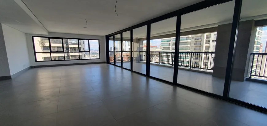 Foto 1 de Apartamento com 4 Quartos à venda, 360m² em Alphaville Centro Industrial e Empresarial Alphaville, Barueri