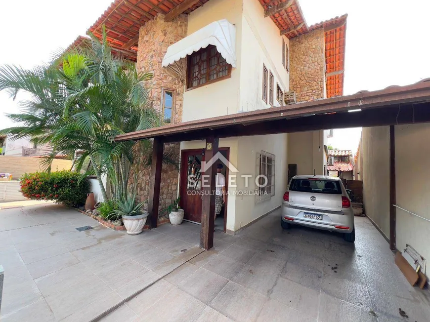 Foto 1 de Casa com 4 Quartos à venda, 280m² em Piratininga, Niterói