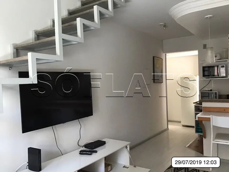 Foto 1 de Flat com 1 Quarto à venda, 32m² em Moema, São Paulo