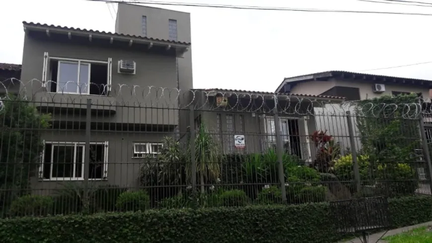Foto 1 de Casa com 4 Quartos à venda, 350m² em Ipanema, Porto Alegre