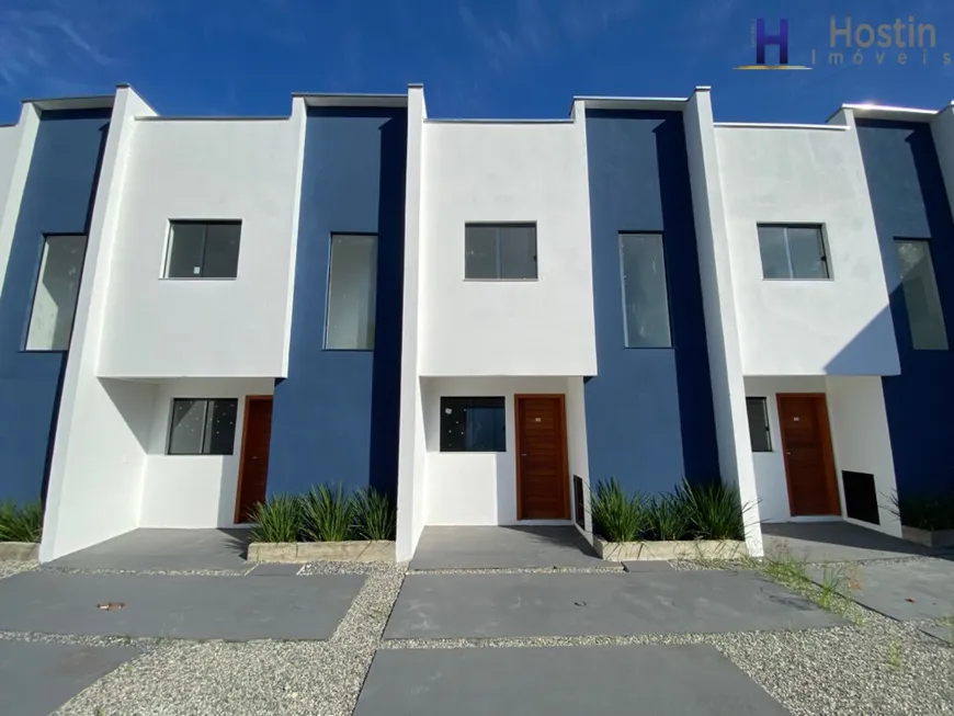Foto 1 de Casa com 2 Quartos para alugar, 58m² em Acarai, São Francisco do Sul