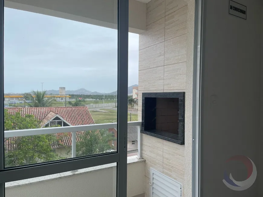 Foto 1 de Apartamento com 2 Quartos à venda, 57m² em Carianos, Florianópolis