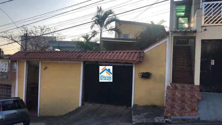 Foto 1 de Casa com 2 Quartos à venda, 120m² em Vila Creti, Carapicuíba