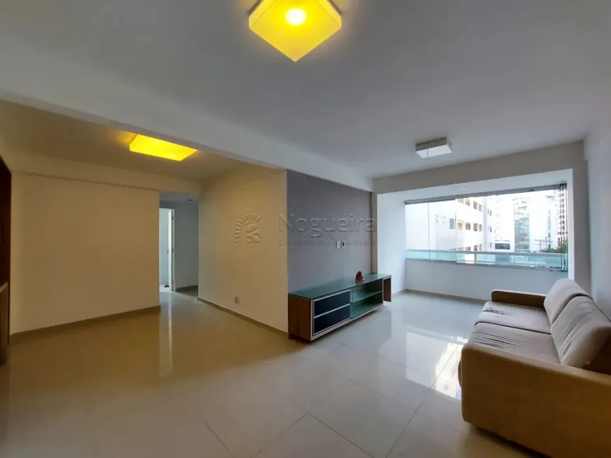 Foto 1 de Apartamento com 4 Quartos à venda, 91m² em Centro, Recife